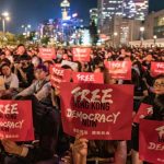 “Free Hong Kong” converge at airport