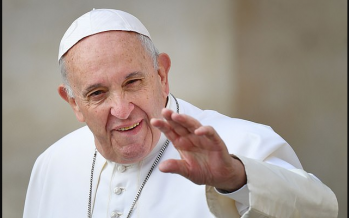 Pope to conservatives: Embrace changes in Church