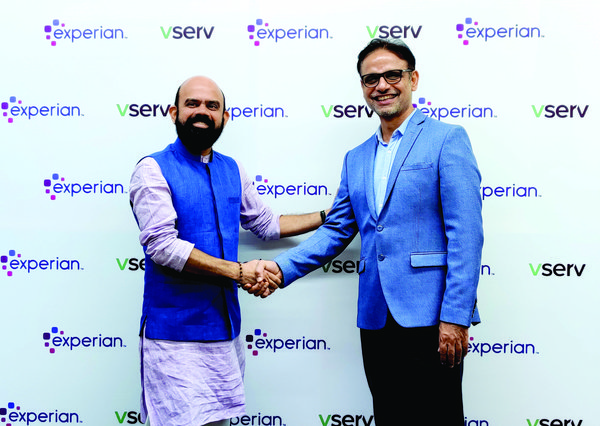 Sathya Kalyanasundaram, Country Head and Managing Director, Experian India (left) and Dippak Khurana, Co-founder and CEO, Vserv (right) commemorating the strategic investment Sathya Kalyanasundaram, Country Head and Managing Director, Experian India (left) and Dippak Khurana, Co-founder and CEO, Vserv (right) commemorating the strategic investment