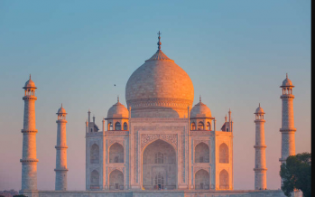 Authorities use air purifier to protect Taj Mahal from pollution