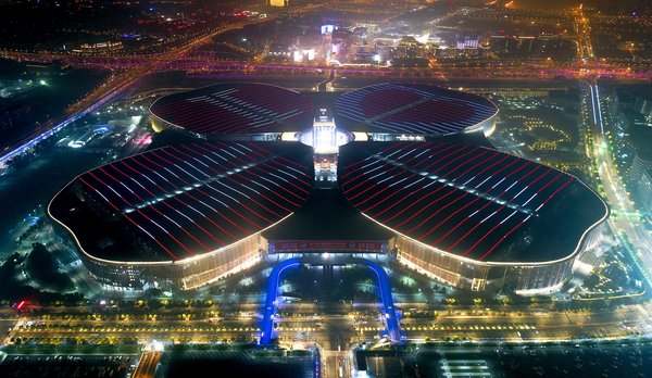 A night view of the CIIE venue -- National Exhibition and Convention Center (Shanghai) A night view of the CIIE venue -- National Exhibition and Convention Center (Shanghai)