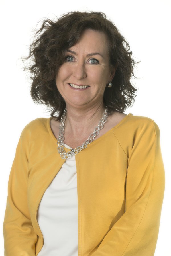 Rosemary Mullaly - Corporate Secretary and Executive Director Corporate Affairs, ESTA 000 Rosemary Mullaly - Corporate Secretary and Executive Director Corporate Affairs, ESTA 000