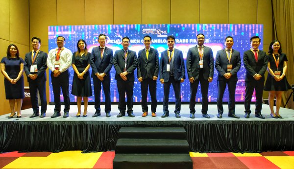 From Left to Right: Ms Lee Tze Tze of HSBC, Mr Takuya Tanaka of MUFG Bank, Mr Saket Sarda of Standard Chartered Bank, Ms Sofia Hammoucha of BNP Paribas, Mr Desmond Tay of vCargo Cloud, Mr Benny Chey of MAS, Mr Lim Teck Leong of Customs (Corporate & Facilitation), Mr Vijay Shankar of ANZ, Mr Sriram Muthukrishnan of DBS, Mr Joseph Sum of UOB, Mr Melvyn Low of OCBC, Ms Zhang Yi of Industrial and Commercial Bank of China (Singapore Branch) From Left to Right: Ms Lee Tze Tze of HSBC, Mr Takuya Tanaka of MUFG Bank, Mr Saket Sarda of Standard Chartered Bank, Ms Sofia Hammoucha of BNP Paribas, Mr Desmond Tay of vCargo Cloud, Mr Benny Chey of MAS, Mr Lim Teck Leong of Customs (Corporate & Facilitation), Mr Vijay Shankar of ANZ, Mr Sriram Muthukrishnan of DBS, Mr Joseph Sum of UOB, Mr Melvyn Low of OCBC, Ms Zhang Yi of Industrial and Commercial Bank of China (Singapore Branch)