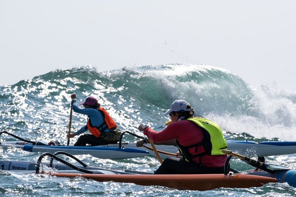 World’s elite paddlers make Splash at Steelcase Dragon Run 2019 over 21KM of water between Clearwater Bay and Stanley in Hong Kong. World’s elite paddlers make Splash at Steelcase Dragon Run 2019 over 21KM of water between Clearwater Bay and Stanley in Hong Kong.