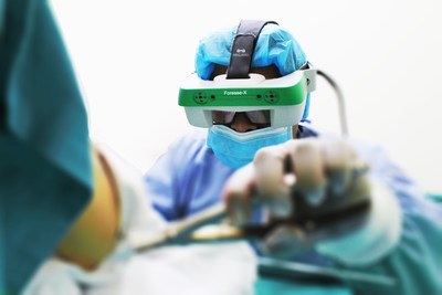 Foresee-X augment reality solution from SURGLASSES is registered with the FDA and ready for trauma treatment. (PRNewsfoto/SURGLASSES)