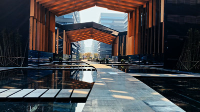 Hongqiao Import Commodity Exhibition and Trading Center Hongqiao Import Commodity Exhibition and Trading Center