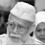 Wan Azizah’s father dies