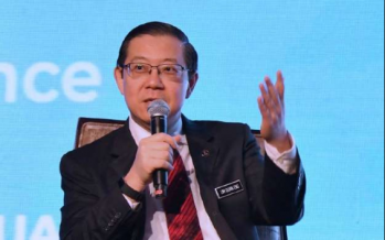Lim: Power transition should be discussed internally
