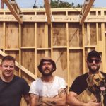 Aussie tradies pitch in for fire-affected communities
