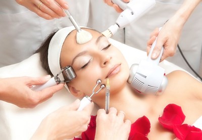 Beauty Spa & Salons Trends (PRNewsfoto/BeyondBeauty Americas – Miami B) Beauty Spa & Salons Trends (PRNewsfoto/BeyondBeauty Americas – Miami B)