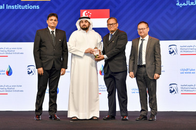 HH Sheikh Ahmed bin Mohammed bin Rashid Al Maktoum awards Liquinex Group Pte Ltd the Innovative Research & Development Award - International Institutions category of the Mohammed bin Rashid Al Maktoum Global Water Award