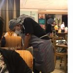 Netizens praise Nando’s waiter, Jazmi, for his excellent service
