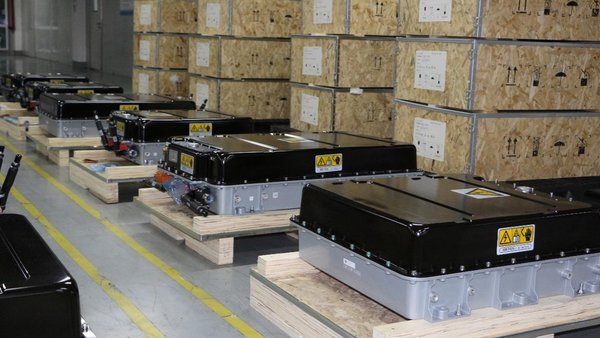 Microvast’s fast-charging battery pack
