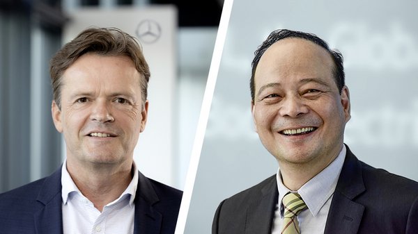 Left- Markus Schafer, Member of the Board of Management of Daimler AG and Mercedes-Benz AG; Right-Dr. Robin Zeng, Founder, Chairman and CEO of CATL