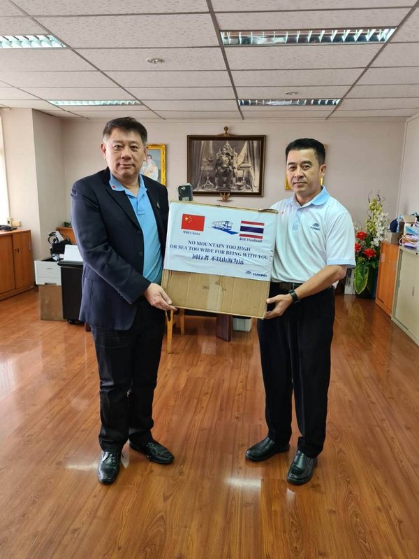 Brief Handover Ceremony in Recognition of Yutong's Donation Brief Handover Ceremony in Recognition of Yutong's Donation