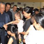 Muhyiddin spends time with farmers, livestock breeders, fishermen In Beaufort