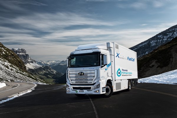 Hyundai Motor’s Delivery of XCIENT Fuel Cell Trucks in Europe