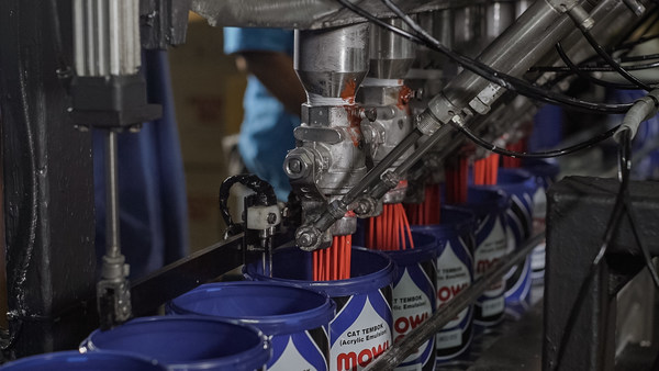 Filling process for one of Mowilex's best products Mowilex Emulsion