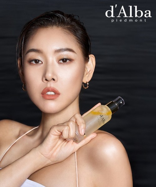 d'Alba Spray Serum sold with over 5 million units / https://amzn.to/38Bu5AP