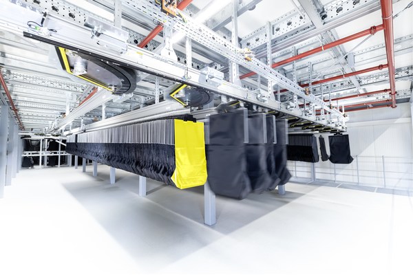Automated pouch sorter systems such as the SSI Carrier can be applied to tap into the benefits of efficient picking processes. Automated pouch sorter systems such as the SSI Carrier can be applied to tap into the benefits of efficient picking processes.