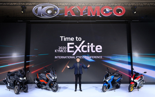 KYMCO RevoNEX which was introduced in EICMA in Milan last year has been mass produced successfully under KYMCO's continuous effort. KYMCO accomplish the goal to reposition KYMCO as a "Made in Italy" brand and manufacture the first KYMCO motorcycle in Italy.