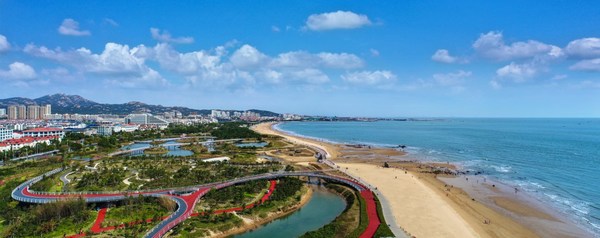 The Green Lane near the Sunshine Coast, Rizhao city