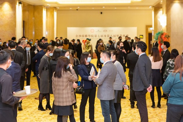 Graduates of the Sands Procurement Academy meet Sands China procurement representatives at a business matching session Friday at The Venetian Macao, immediately following a joint event for the 2020 Sands Supplier Excellence Awards and the latest Sands Procurement Academy graduation ceremony.