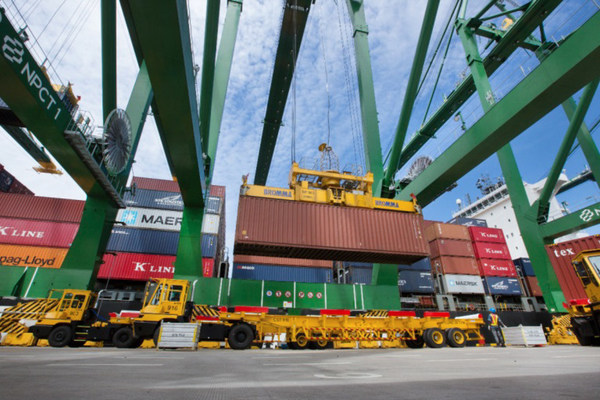 Suppliers & distributors can use Ritase platform as container & trucking order system. Suppliers & distributors can use Ritase platform as container & trucking order system.