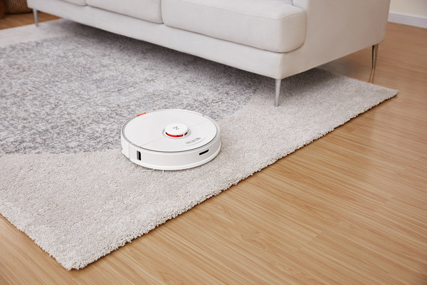Roborock S7 - Level Up Your Cleaning with Sonic Mopping