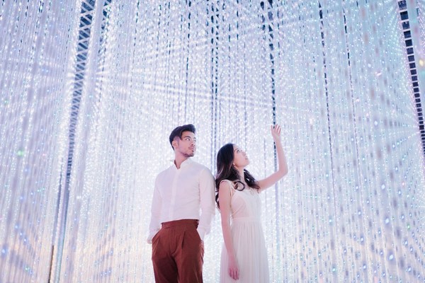 Benjamin Kheng and Annette Lee at Crystal Universe Benjamin Kheng and Annette Lee at Crystal Universe