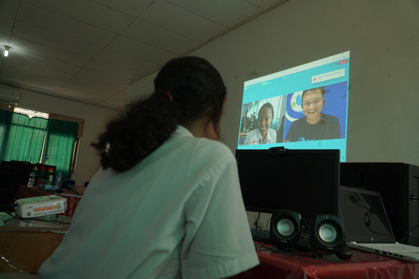 CAKAP to Support Bangkit's Program in Improving English Language Competence for Fresh Graduate Students