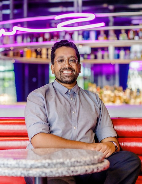 Johnnie Walker is collaborating with award-winning drinks pioneer Ryan Chetiyawardana on the future of sustainable socialising. Johnnie Walker is collaborating with award-winning drinks pioneer Ryan Chetiyawardana on the future of sustainable socialising.