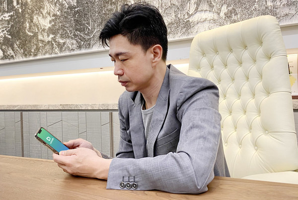 Encrypted Communications App Letstalk Rolls Out New "Secret Chat" Feature Encrypted Communications App Letstalk Rolls Out New "Secret Chat" Feature