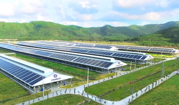 Solar power will be deployed on Vinamilk eco-friendly farming system Solar power will be deployed on Vinamilk eco-friendly farming system