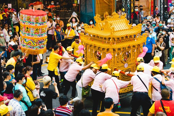 In post-pandemic Taiwan, contemporary art and religious traditions blend to create new forms of xpression (©️OS Studio)