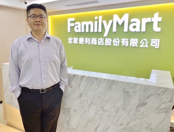 Chen Wan-young as Taiwan FamilyMart head of Integrated Marketing and Promotion “Our success is built on a combination of long-term planning for digital infrastructure deployment, timely communication with customers via our mobile apps, and smooth collaboration between different departments of the company.” Chen Wan-young as Taiwan FamilyMart head of Integrated Marketing and Promotion “Our success is built on a combination of long-term planning for digital infrastructure deployment, timely communication with customers via our mobile apps, and smooth collaboration between different departments of the company.”