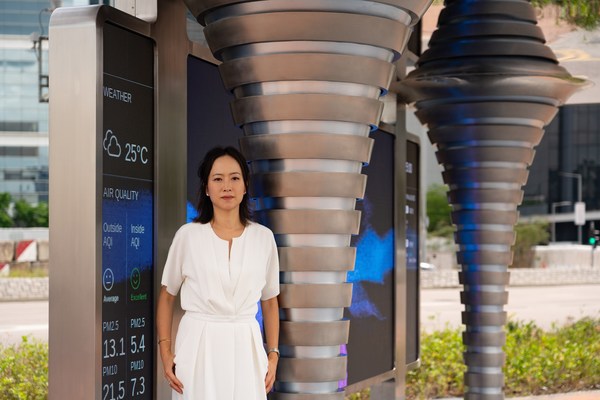 ‘A smart city solution must aesthetically fit in with its urban surroundings. We are pleased with how we managed to incorporate all the technological innovations in a modern and sleek design,’ adds Charis Ng, designer of CAPS 2.0. ‘A smart city solution must aesthetically fit in with its urban surroundings. We are pleased with how we managed to incorporate all the technological innovations in a modern and sleek design,’ adds Charis Ng, designer of CAPS 2.0.