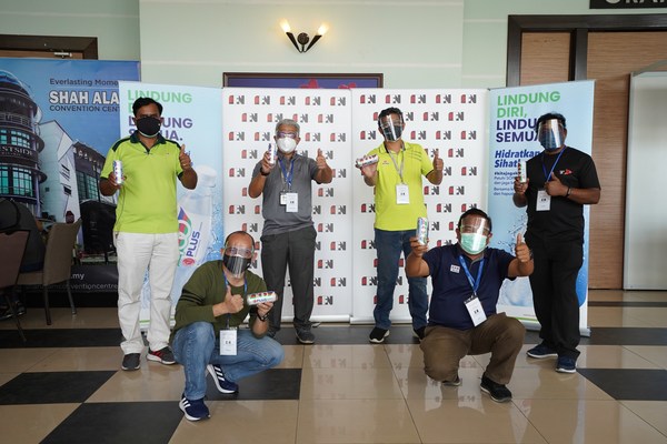Part of the F&NHB team on duty at the Shah Alam Convention Centre (SACC), Selangor. Part of the F&NHB team on duty at the Shah Alam Convention Centre (SACC), Selangor.