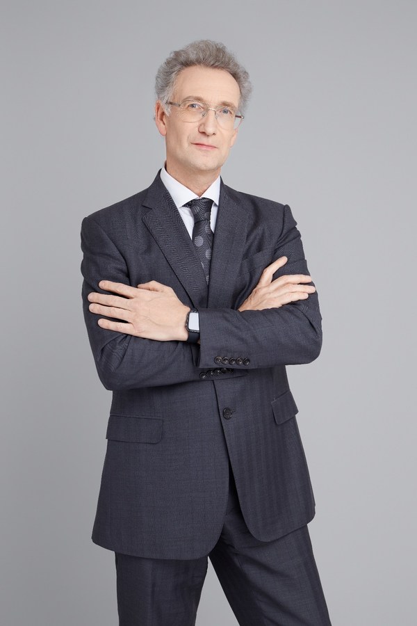 Dr. Henri Nico Doods Dr. Henri Nico Doods