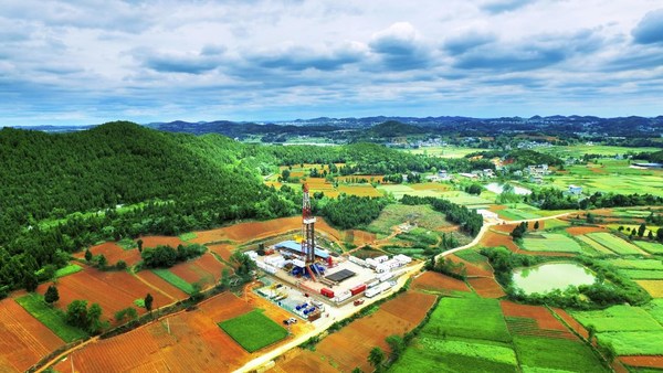 Sinopec Proves China's First 100-Billion-Cubic-Meter Natural Gas Reserve in Sichuan Basin. Sinopec Proves China's First 100-Billion-Cubic-Meter Natural Gas Reserve in Sichuan Basin.