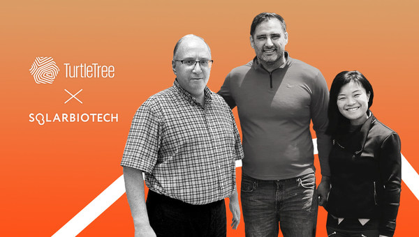 Alex Berlin (left), Founder, CEO & CTO of Solar Biotech, meeting Max Rye (middle), CSO of TurtleTree, and Fengru Lin (right), CEO of TurtleTree