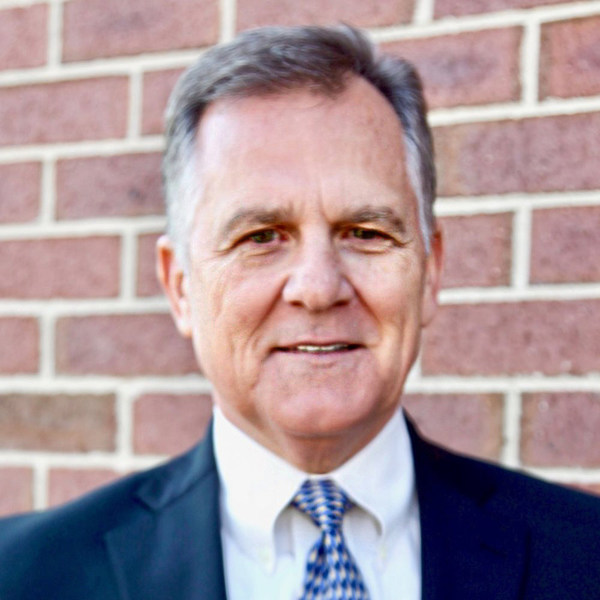 Flagg Flanagan, Chairman & CEO of DiscGenics Flagg Flanagan, Chairman & CEO of DiscGenics