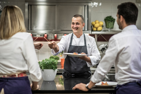 Exclusive masterclasses with Michelin-starred chefs