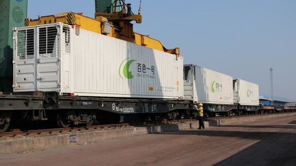"Baise Yihao" special train being lifted "Baise Yihao" special train being lifted