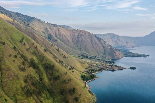 Beautiful view of Lake Toba, Dairi Regency, North Sumatra Province, Indonesia. Beautiful view of Lake Toba, Dairi Regency, North Sumatra Province, Indonesia.