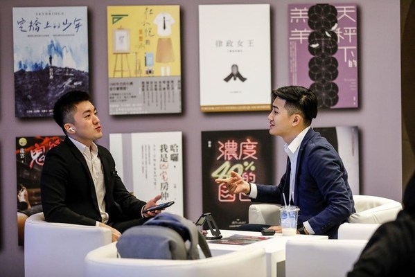 Last year’s Taiwan Creative Content Fest matched hundreds of pieces of work to be exported at an estimated total value of USD$32 million, which was quite the feat. The photo is of last year’s trading scene. (Courtesy of TAICCA)