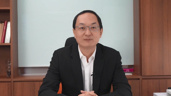 President of Huawei Asia Pacific Carrier Business Group Dennis Xiao making welcome speech