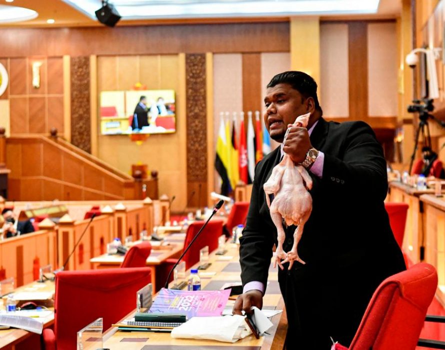 Perak assembly speaker ticks off assemblyman over raw chicken