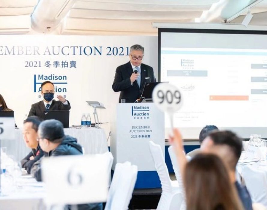 Madison Auction Toasts the Success of Their 2021 December Live-Streaming Auction