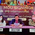 The signing ceremony of the cooperation project between Jinan Vocational College and IPB International took place